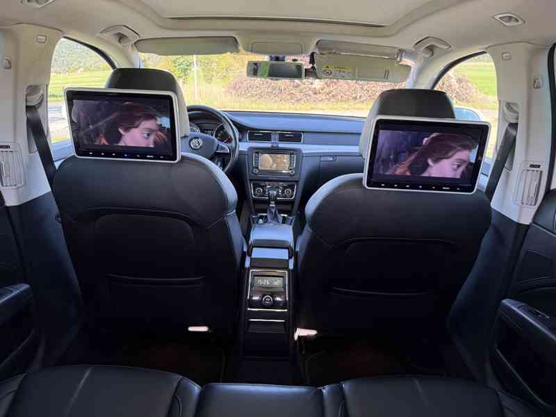 ŠKODA SUPERB COMBI, 2.0 TDI, 125 kW, PANO, NAVI, KŮŽE, TAŽNÉ - foto 23