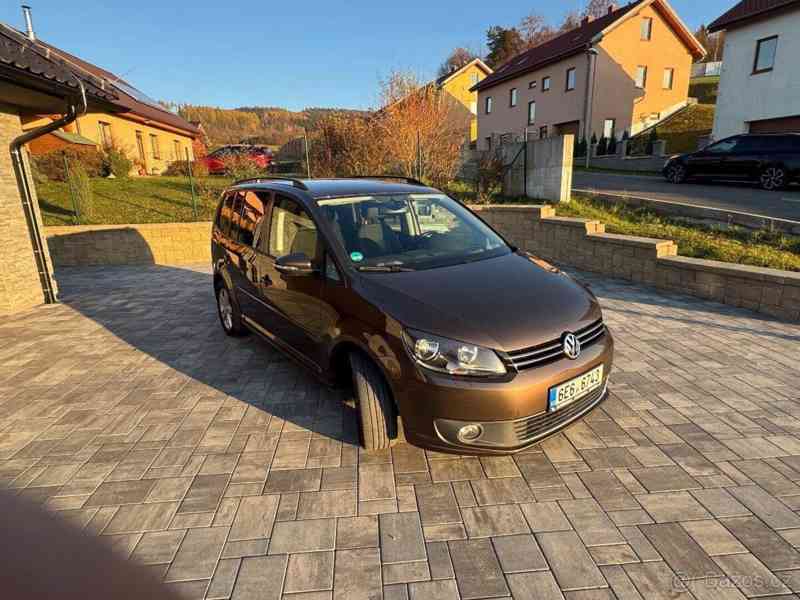 Volkswagen Touran 1,6 - foto 9