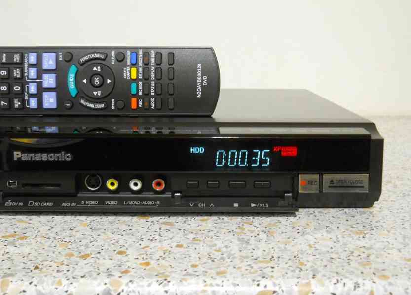 DVD rekordér Panasonic DMR-EX87 - foto 3