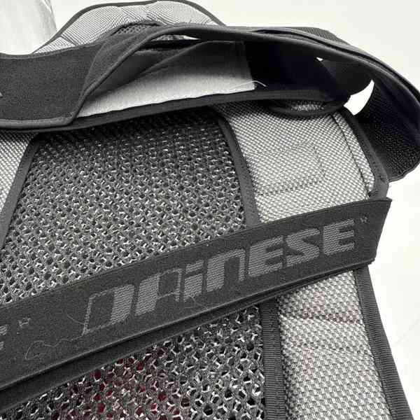 Chrániče páteře Dainese - foto 6