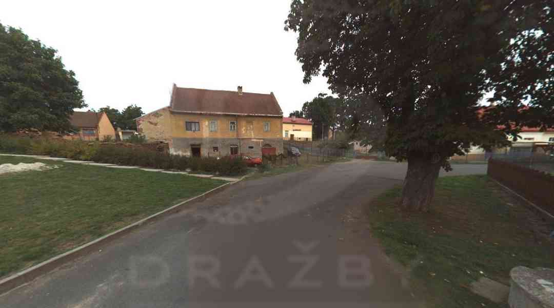 Rodinný dům, podíl o velikosti id. 1/2, Pšov, okres Karlovy Vary - foto 2