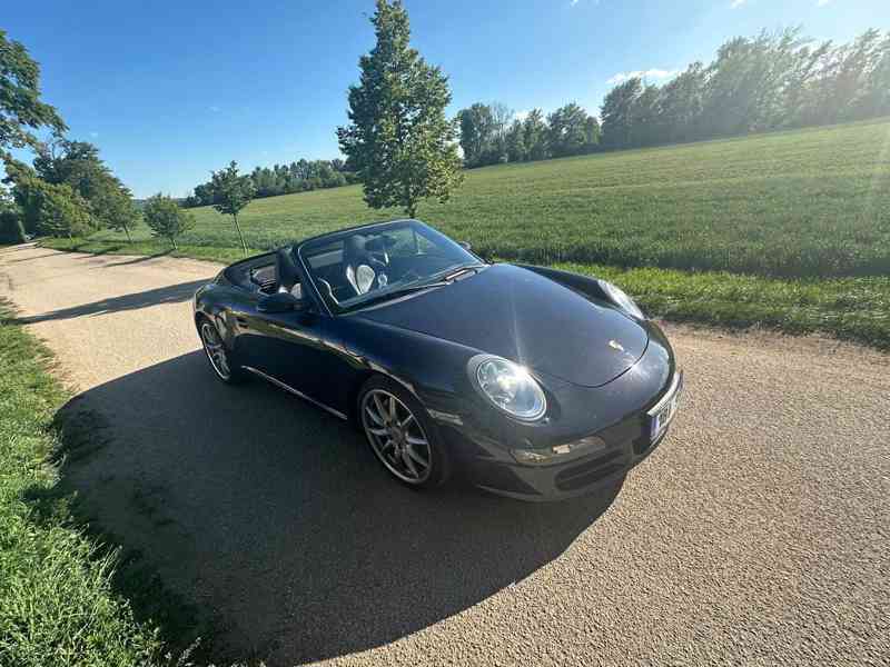 Porsche 911 Carrera - foto 8