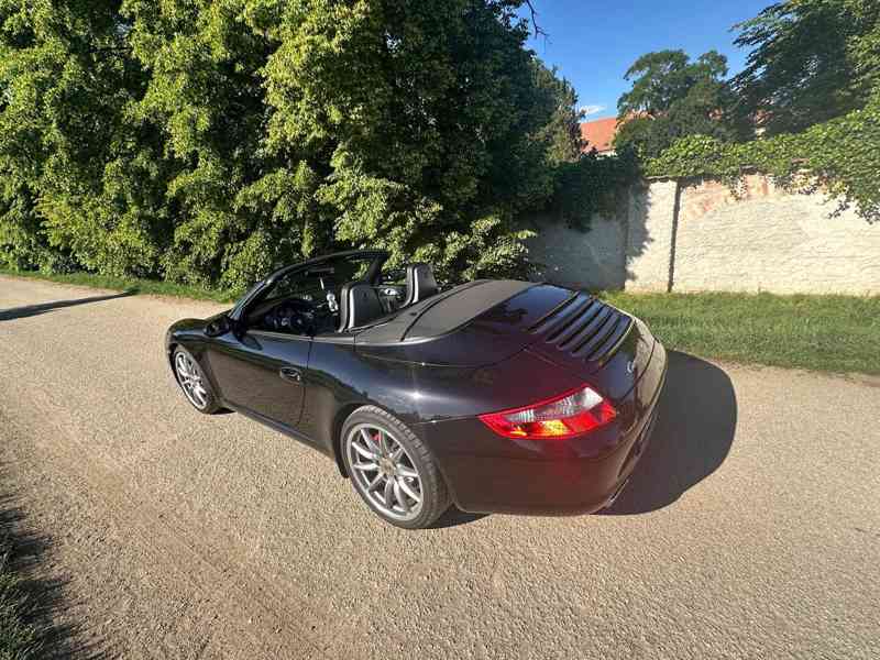 Porsche 911 Carrera - foto 7