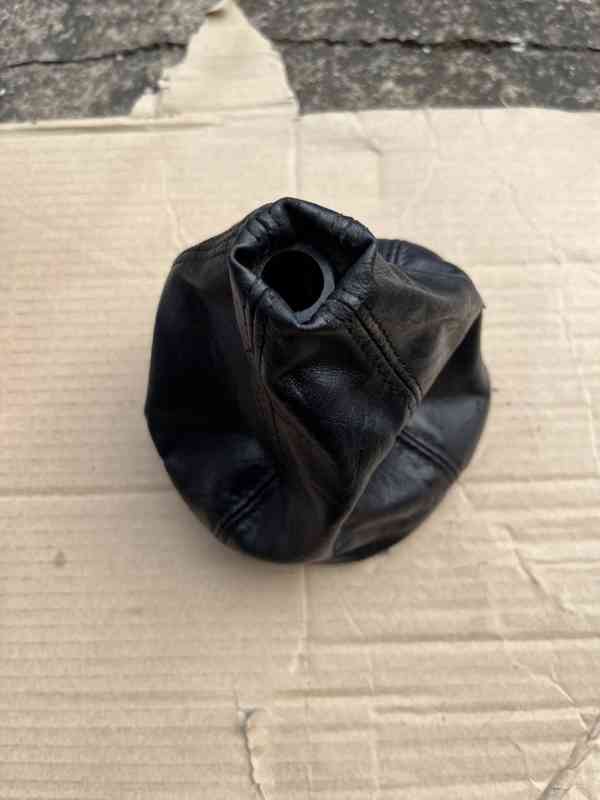 Box středového tunelu ŠKODA FELICIA - foto 8