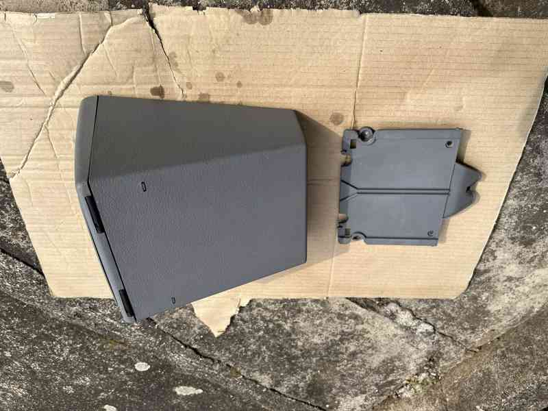 Box středového tunelu ŠKODA FELICIA - foto 7