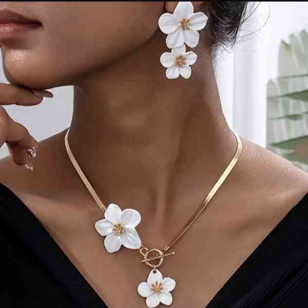 Luxusní 3D květinová sada šperků - 2 varianty  - foto 2