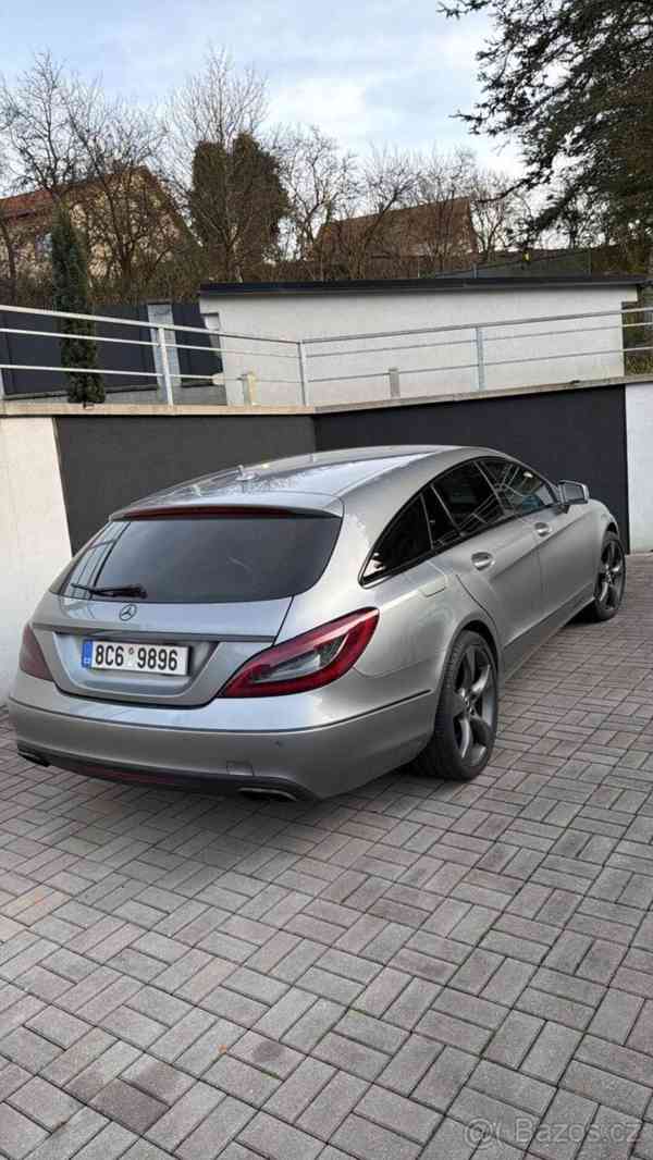 Mercedes-Benz CLS 3,5   350CDI. Najeto 227 241Km - foto 2