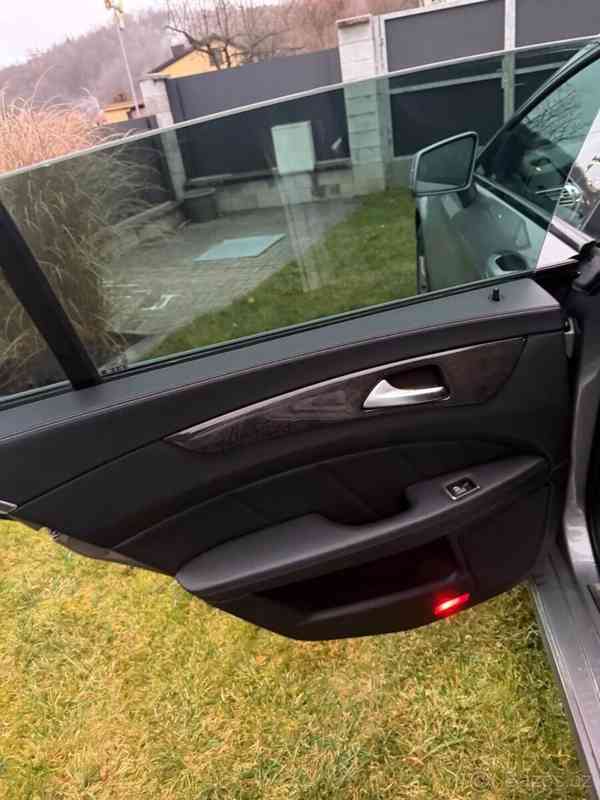 Mercedes-Benz CLS 3,5   350CDI. Najeto 227 241Km - foto 20