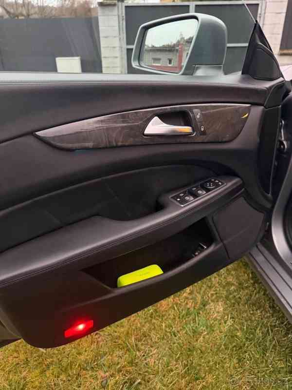 Mercedes-Benz CLS 3,5   350CDI. Najeto 227 241Km - foto 13