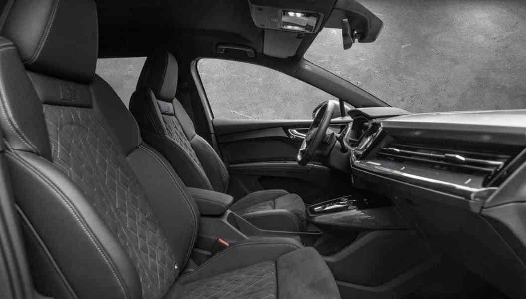 Audi Q4 e-tron  - foto 12