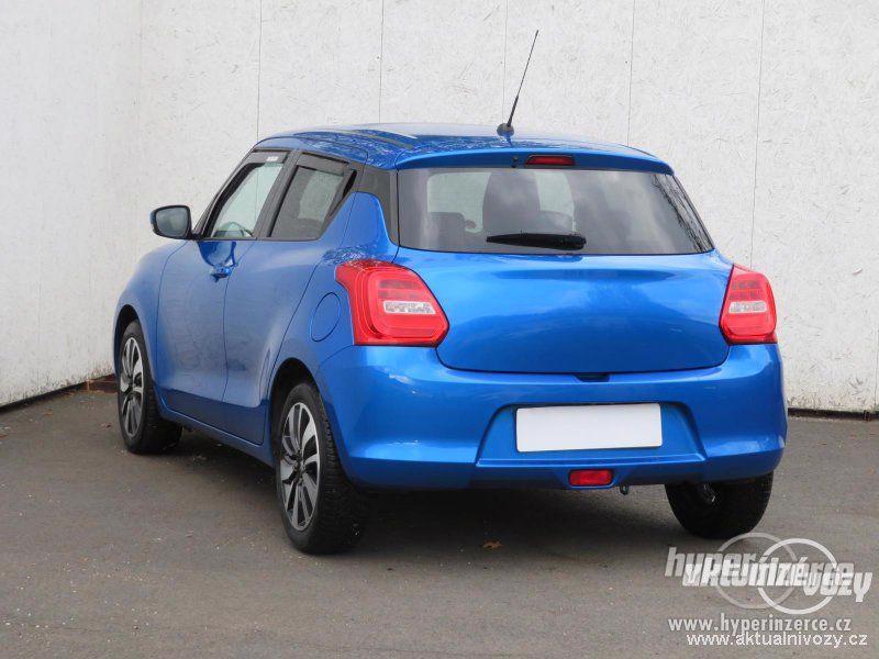 Suzuki Swift 1.0, r.v. 2017 - foto 1