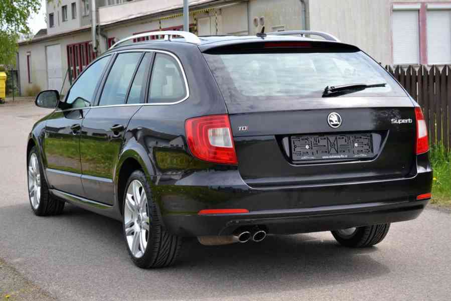 Škoda Superb 2.0 TDI 103kW Ambition kombi - foto 2