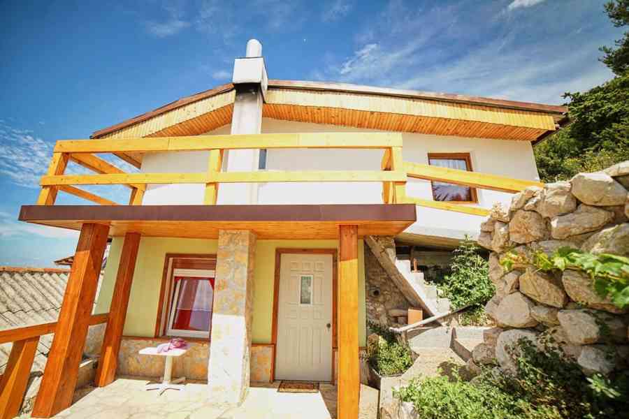 Pronájem apartmánu - foto 8