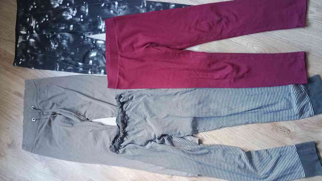 Dívčí oblečení 17 ks - foto 7