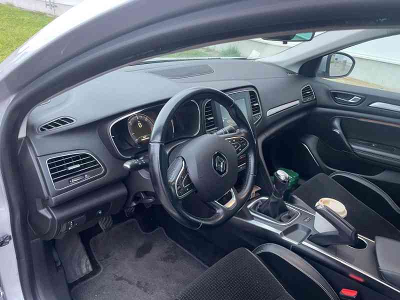 Renault Megane 2017 / 169 006 km - foto 8