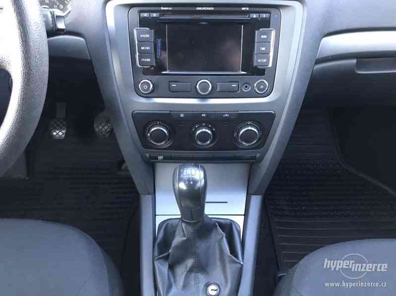 Škoda Octavia II Facelift, 1.6 TDI, 77kW, 11/2011, ČR, TOP - foto 9