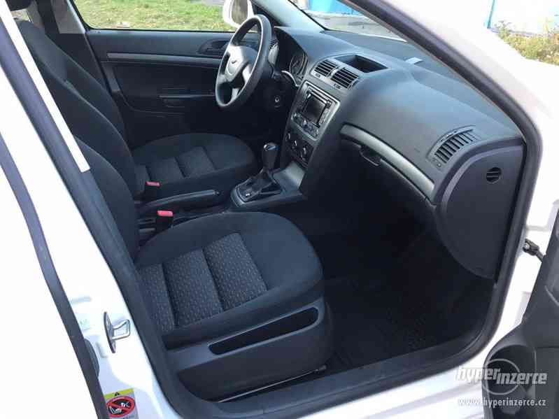 Škoda Octavia II Facelift, 1.6 TDI, 77kW, 11/2011, ČR, TOP - foto 19