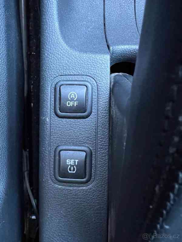 Škoda Fabia 1,2   TDI Greenline STK 10/2027 - foto 16