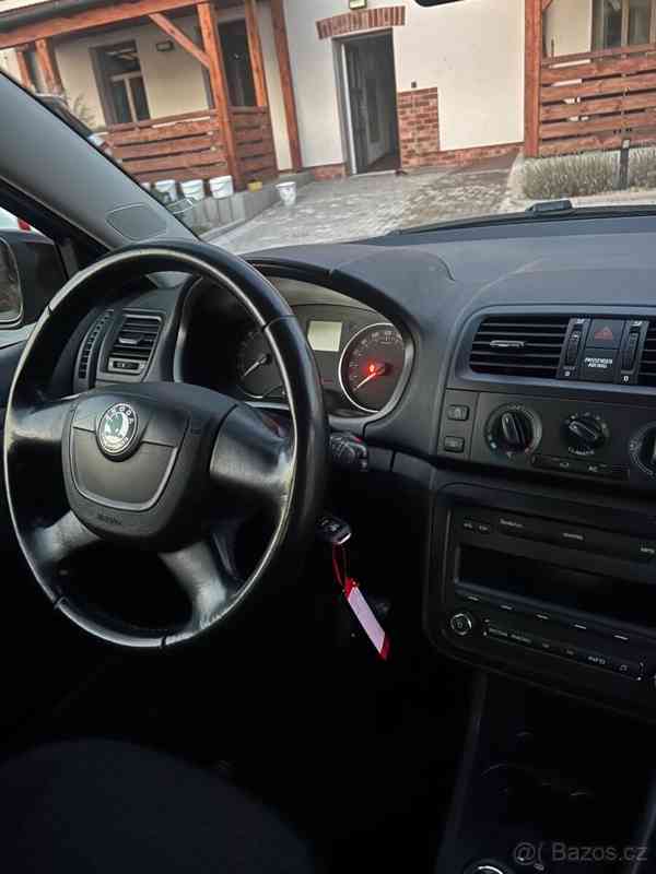 Škoda Fabia 1,2   TDI Greenline STK 10/2027 - foto 18