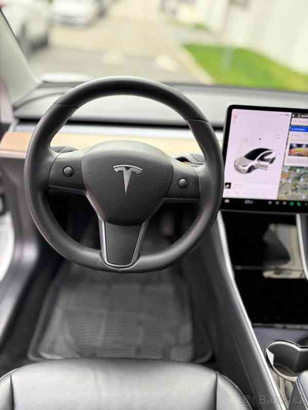 Tesla Model 3 Long Range - foto 18