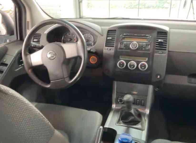 Nissan Pathfinder  2.5 dCi XE 140kw - foto 11