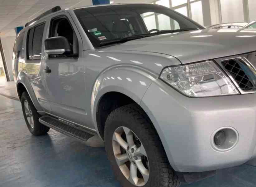 Nissan Pathfinder  2.5 dCi XE 140kw - foto 1
