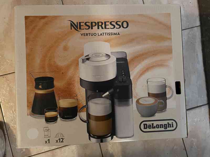 Kávovar Nespresso De'Longhi Vertuo Lattissima White ENV300.W