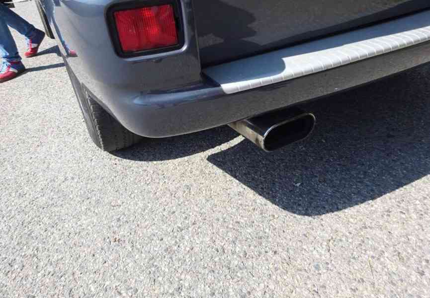 Volkswagen Multivan, 2.5 TDI r.v.1998 (75 KW) 7 mist  - foto 18