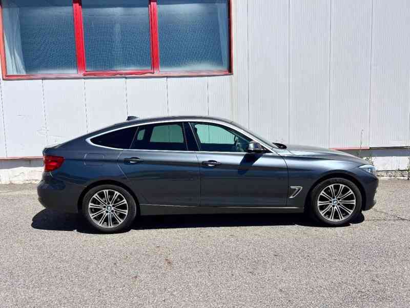 BMW Řada 3 2,0 - foto 12