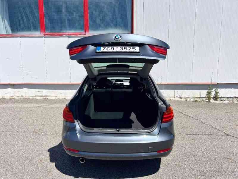 BMW Řada 3 2,0 - foto 14