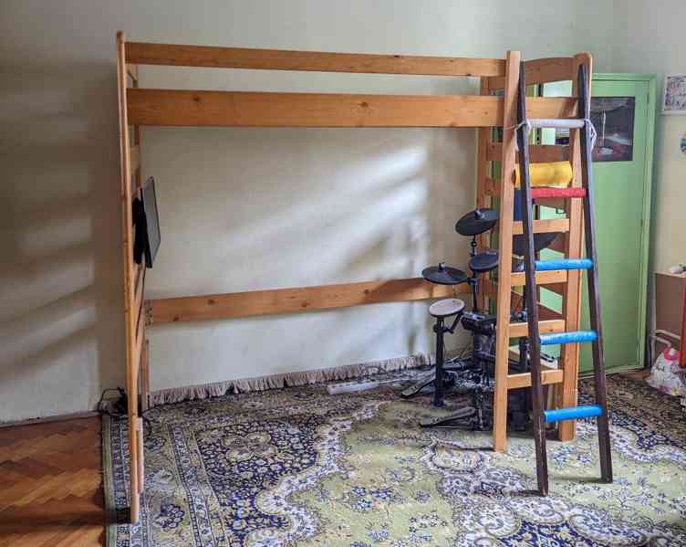 Dřevěná palanda/vysoká postel z masivu - foto 3