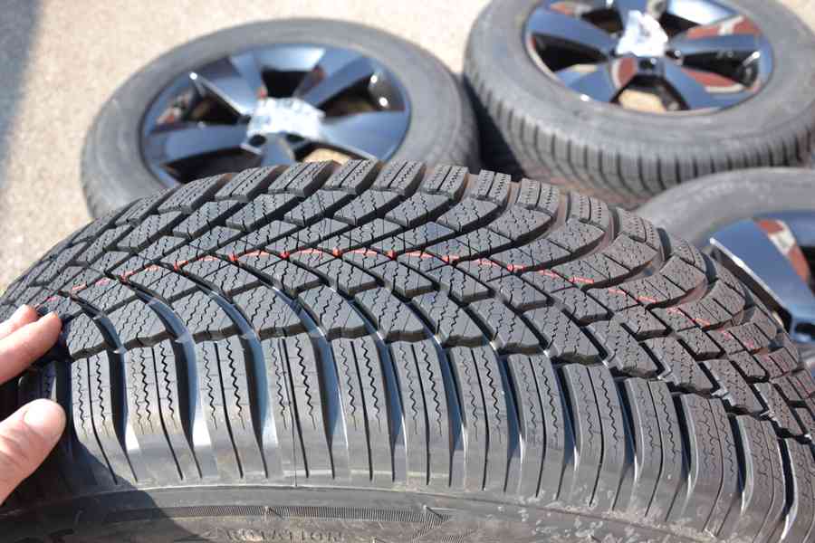 Š.Kodiaq, Kodiaq 2/VW Tiguan-NOVÁ zimní Alu sada -215/65R17. - foto 12