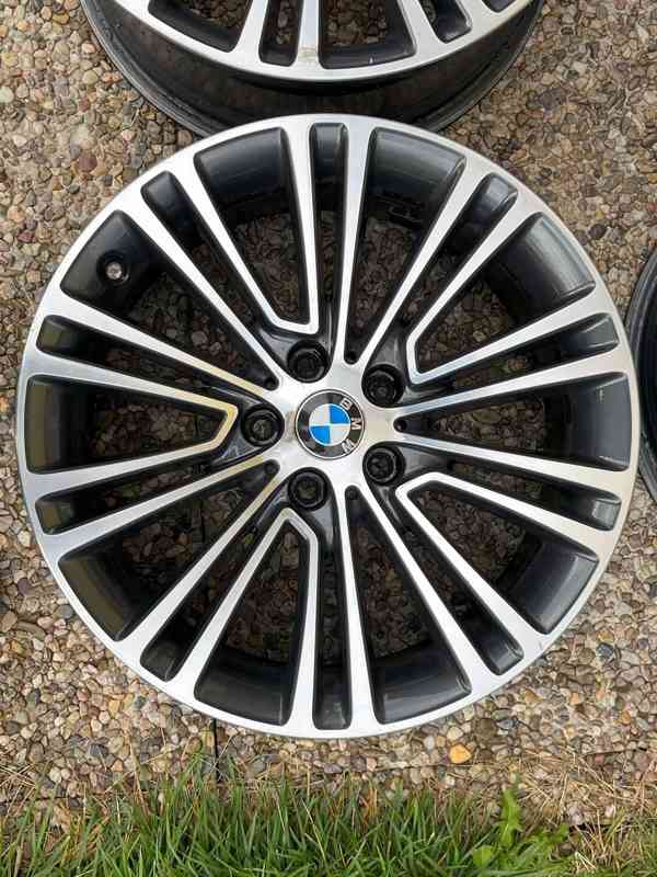 Disky BMW 8Jx18 ET30 5x112 CB 66.6, originál - foto 5