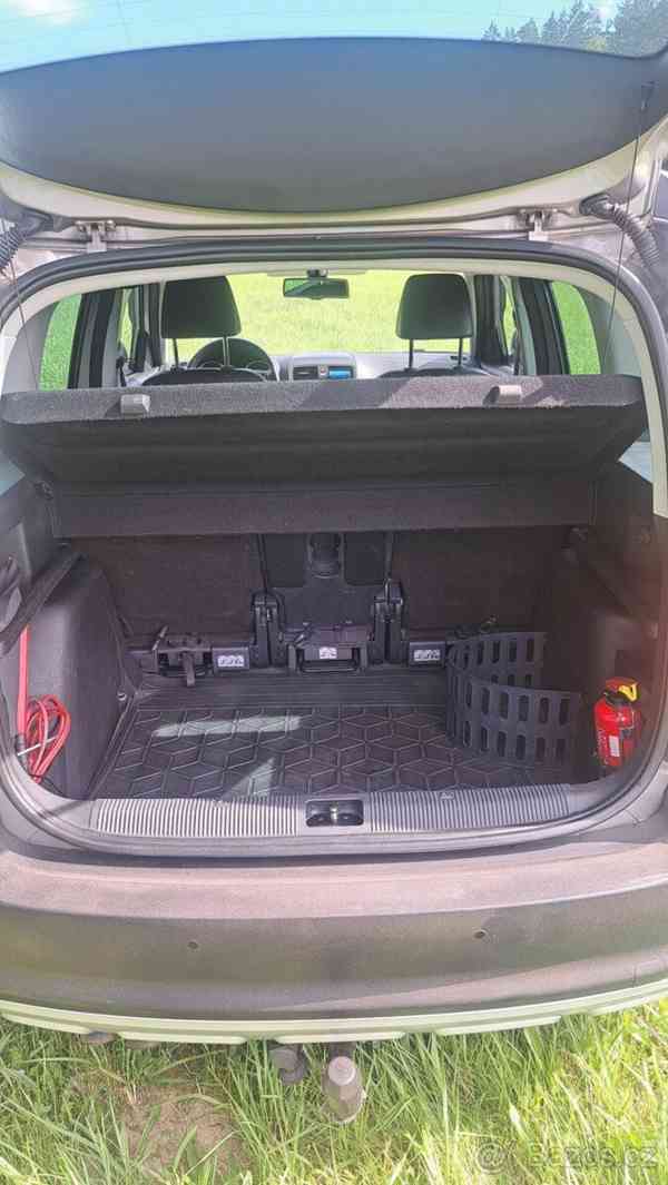 Škoda Yeti 1,6 - foto 18