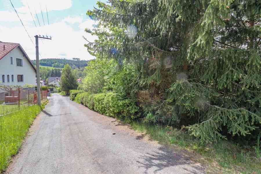 Pozemek určený k výstavbě domu v Kolinci - foto 20