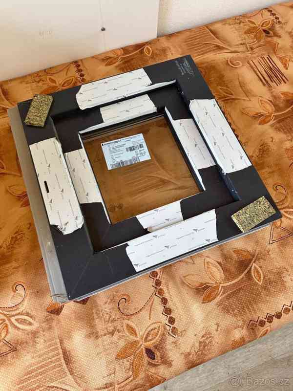 Okno 40x40 dvouskle - foto 2