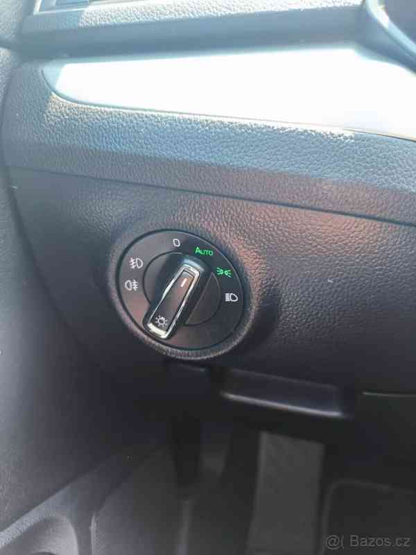 Škoda Superb 2,0   TDI 140 kW - foto 26
