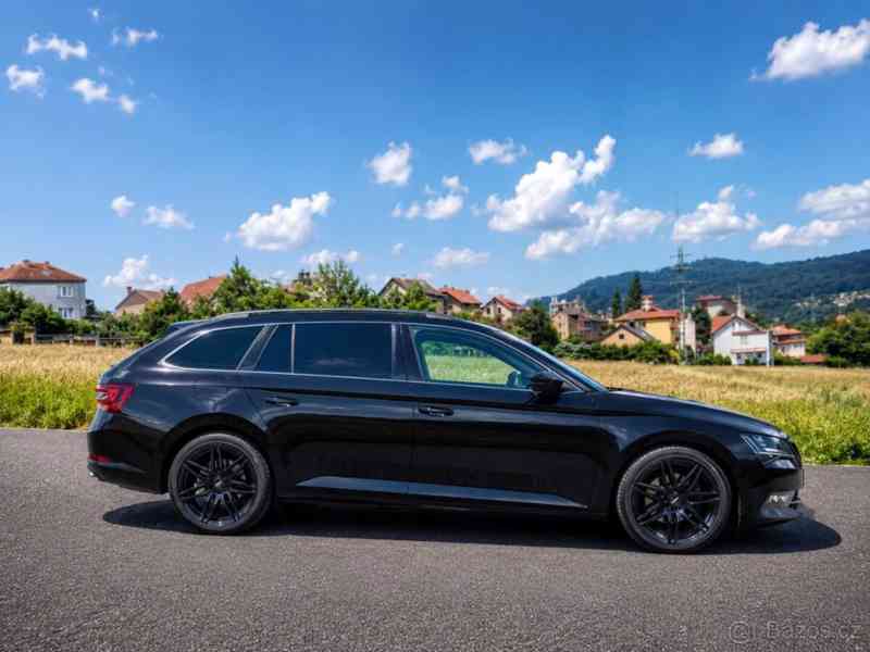 Škoda Superb 2,0   TDI 140 kW - foto 19