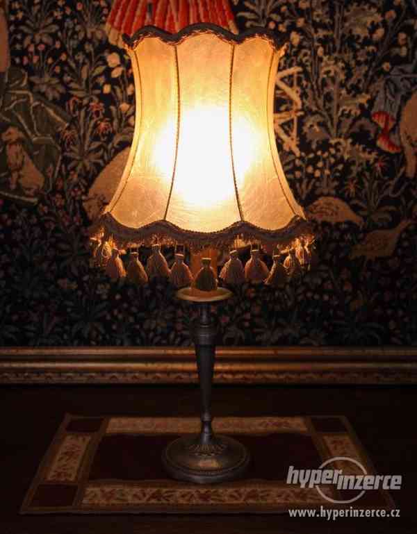 Starožitná lampa z cínu s originál stínidlem - foto 5