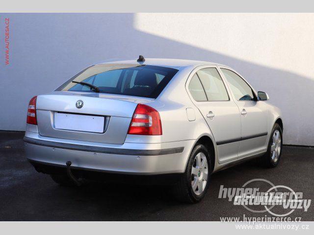 Škoda Octavia 2.0, benzín, rok 2005 - foto 4