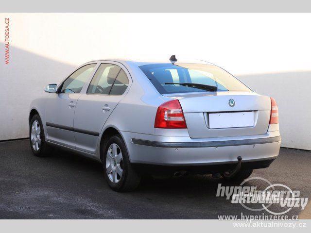 Škoda Octavia 2.0, benzín, rok 2005 - foto 6
