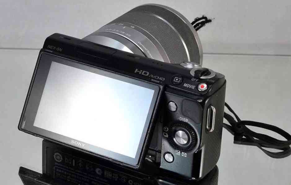 Sony NEX-5N+18-55mm *DSLM*Full HDV*BAG*13600 Exp - foto 6