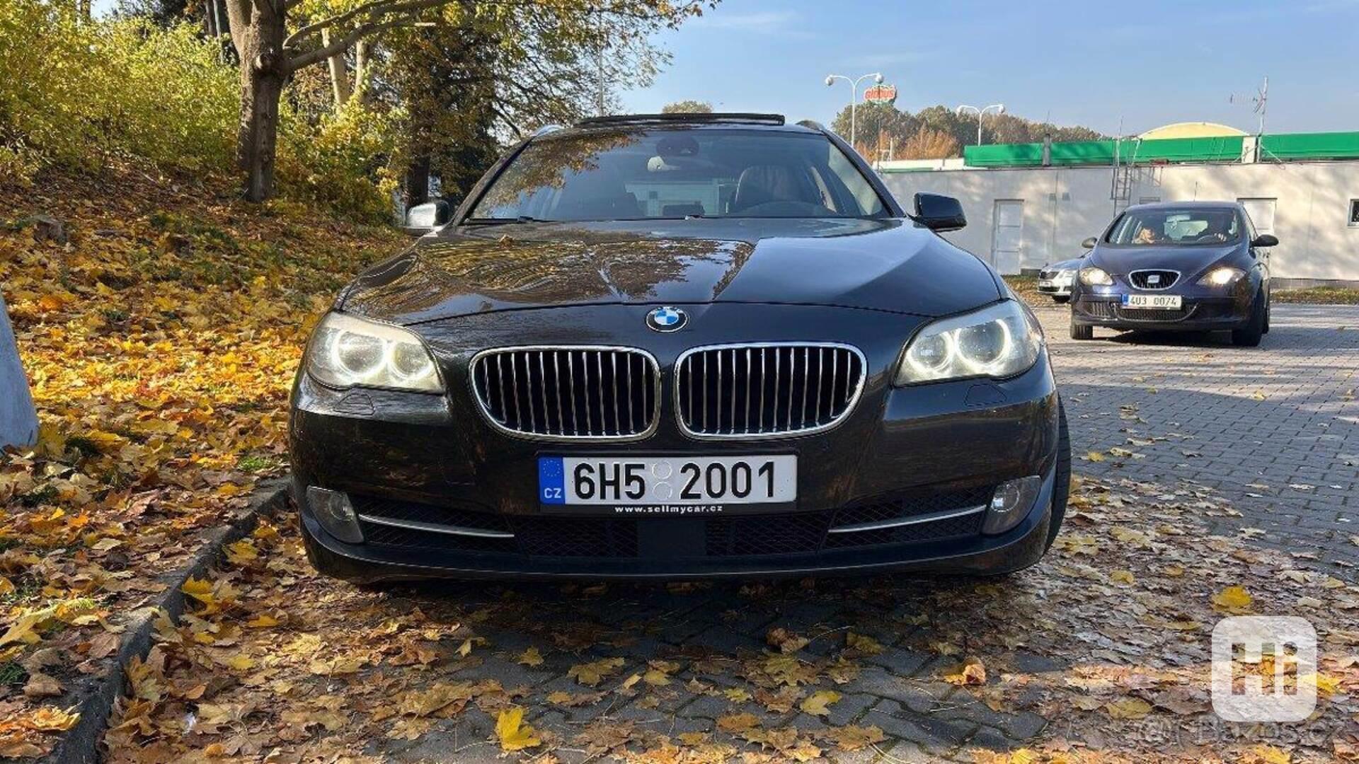 BMW Řada 5 F11 530D - foto 1