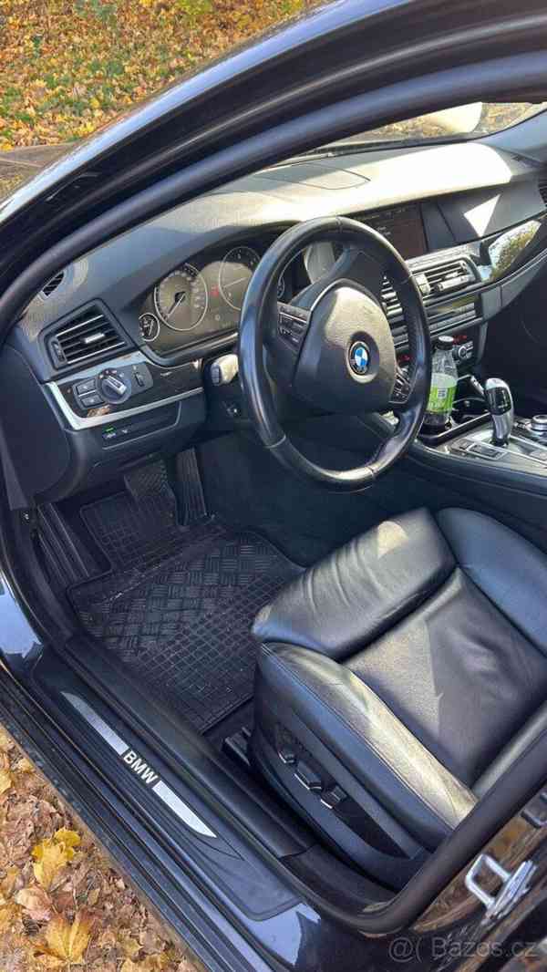 BMW Řada 5 F11 530D - foto 6