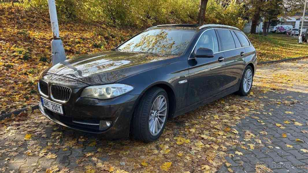 BMW Řada 5 F11 530D - foto 5