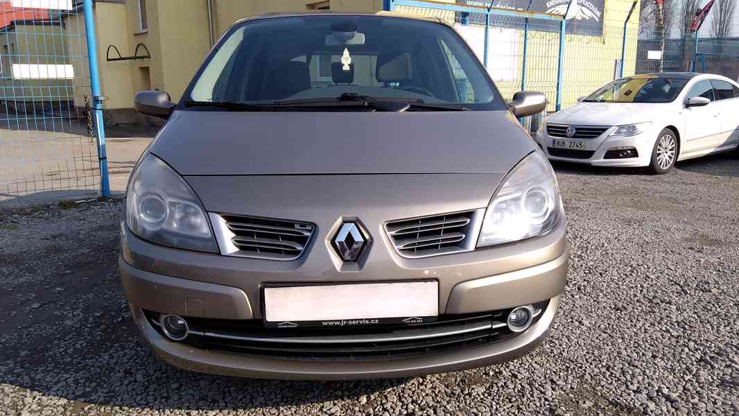 RENAULT Megane Scenic 1,6i 16V Comfort ČR - foto 4