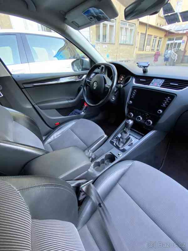 Škoda Octavia 1.6 TDI Style - foto 6