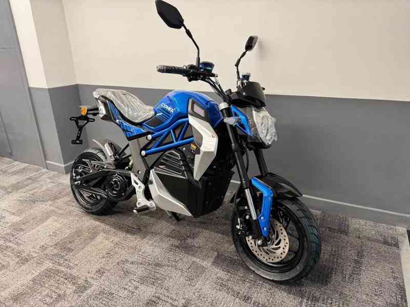 2024 LEXMOTO CYPHER 1500WATT 50cc EQUIVALENT - foto 2