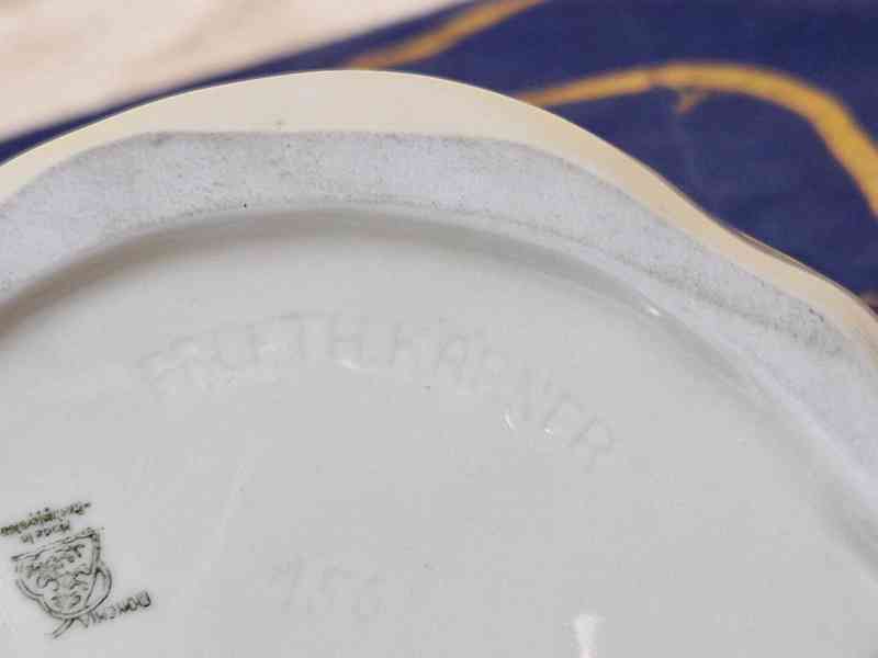 Porcelánová soška Sedící Pes Bohemia Allach Th. Karner - foto 8