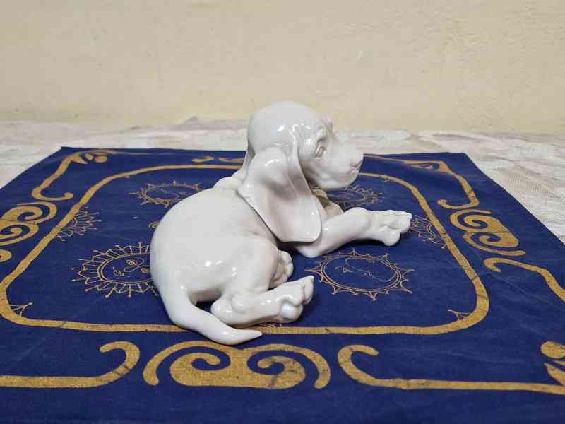 Porcelánová soška Sedící Pes Bohemia Allach Th. Karner - foto 4